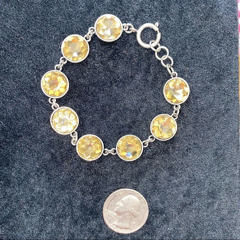 Hammered metal rhinestone silver colored bracelet. VIDEO